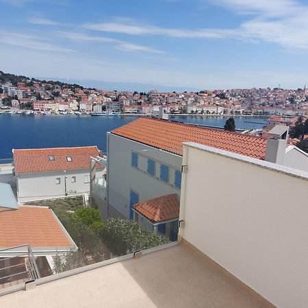 Apartments Joni Cikat Mali Lošinj Rom bilde