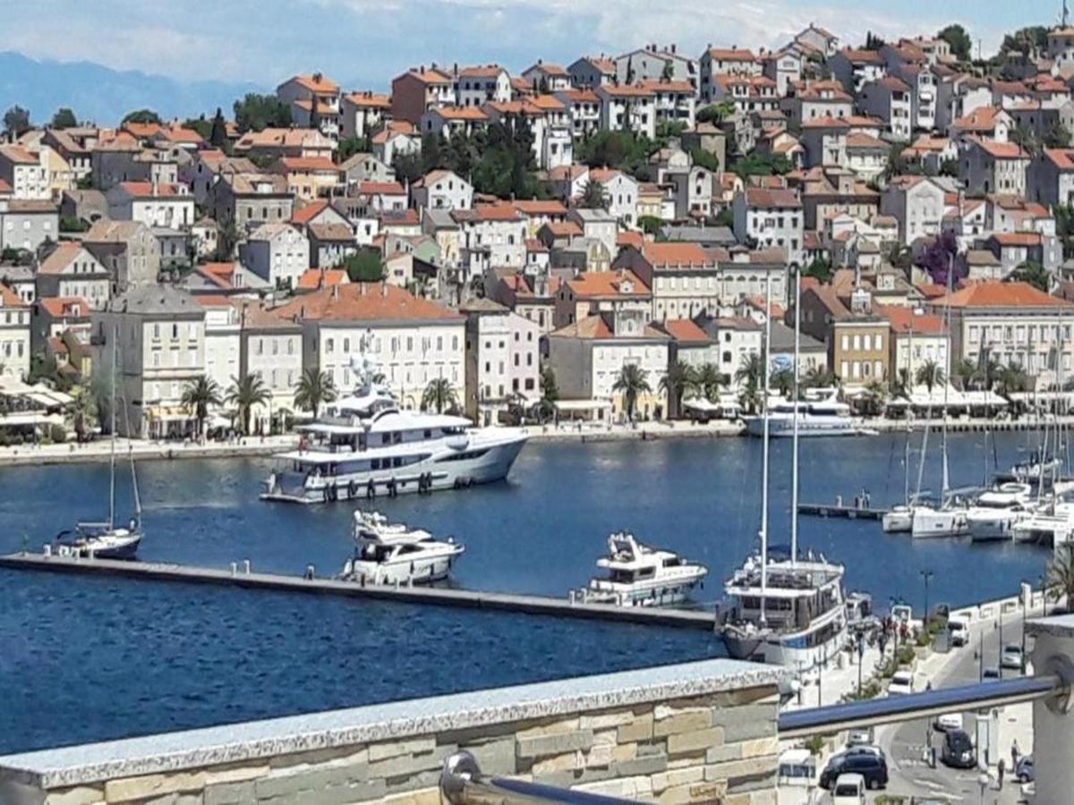 Apartments Joni Cikat Mali Lošinj Eksteriør bilde