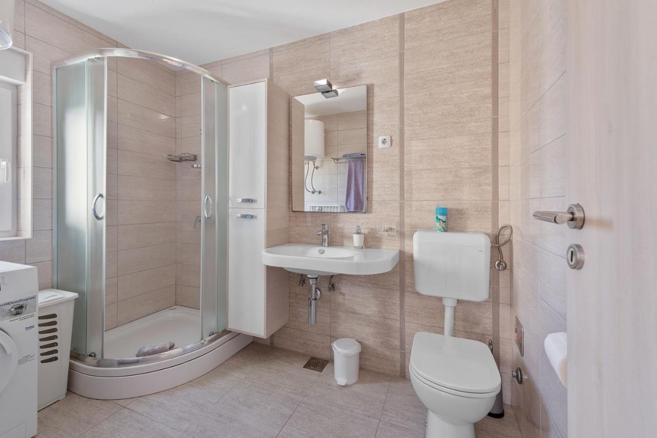 Apartments Joni Cikat Mali Lošinj Eksteriør bilde