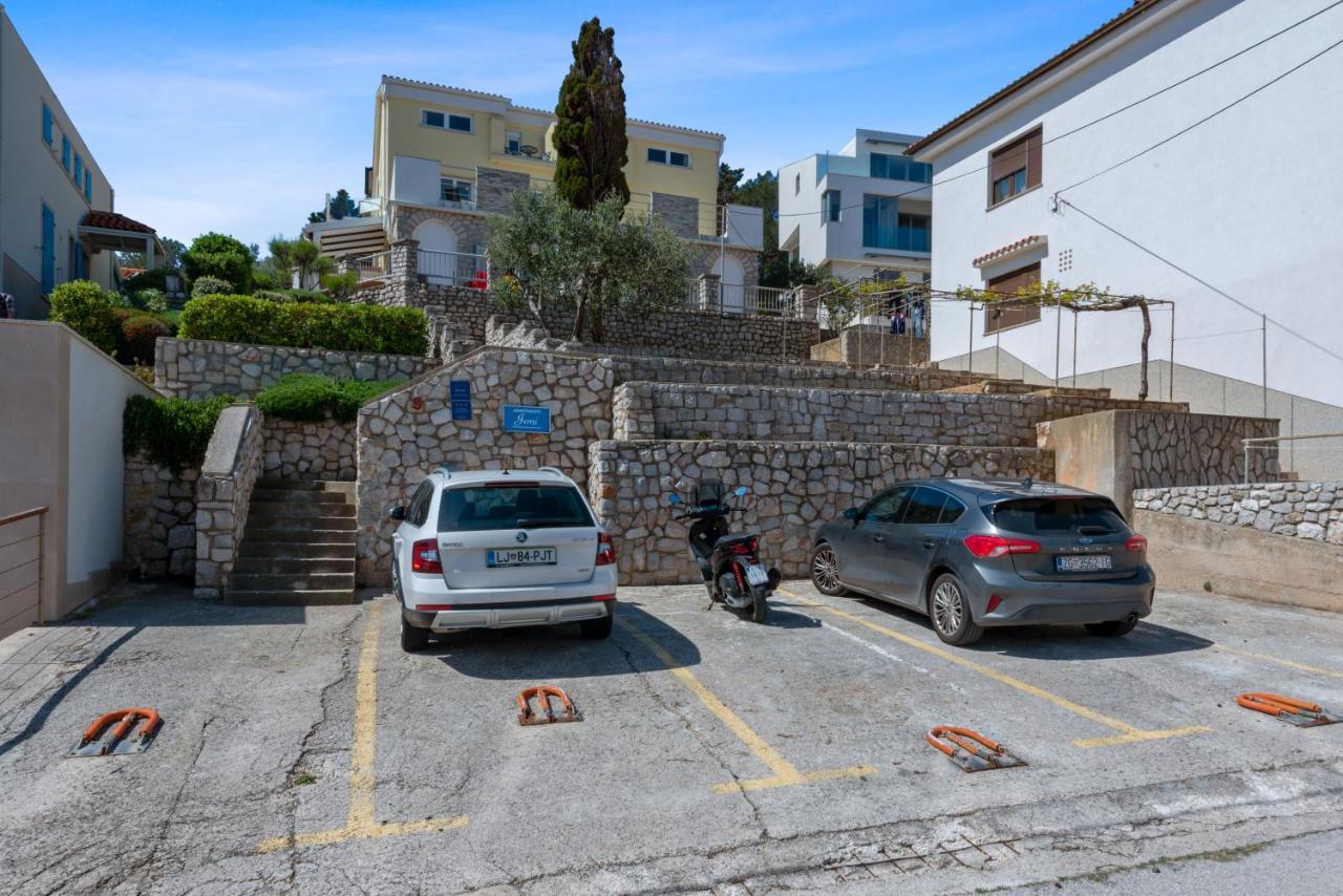 Apartments Joni Cikat Mali Lošinj Eksteriør bilde