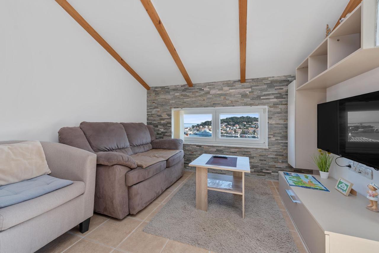 Apartments Joni Cikat Mali Lošinj Eksteriør bilde